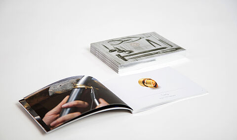 Freirücken-Broschur Goldschmiede Carolin Otte 